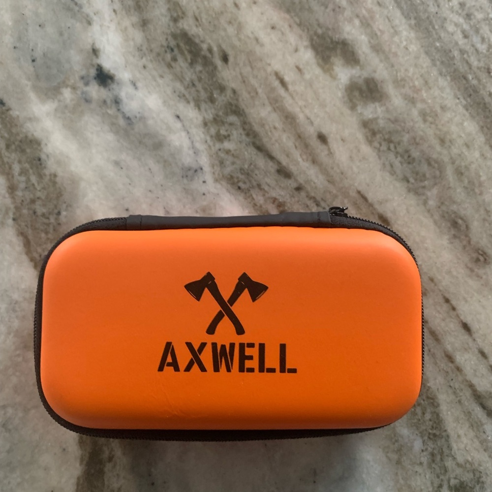 Axwell Men’s Watch - Picture 3 of 3